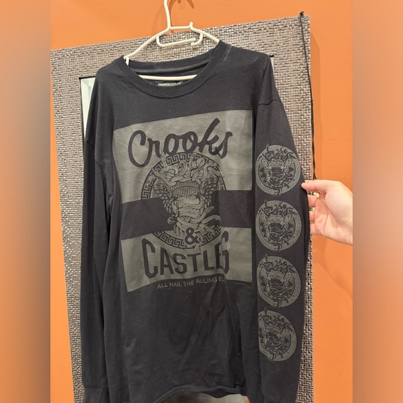 Crooks and Castles Longsleeve - Picture 3 of 4